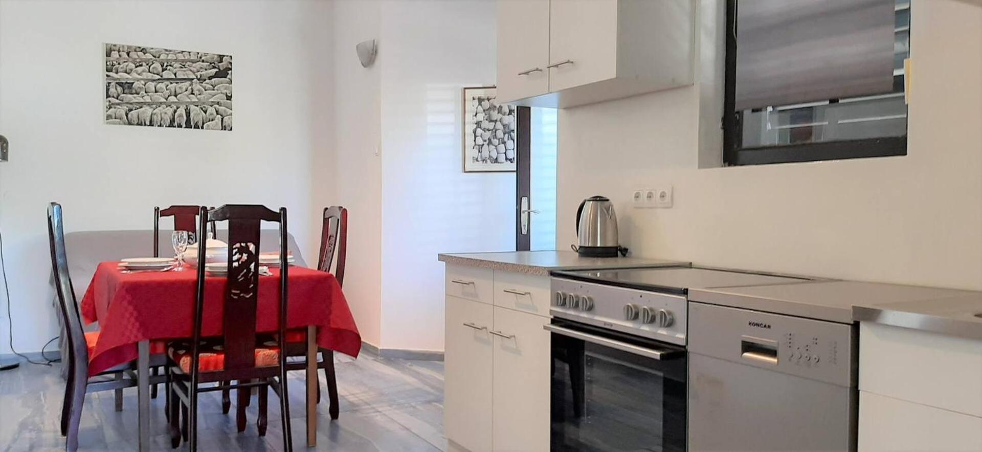 Guest House Helena Close To Beach Đảo Krk Ngoại thất bức ảnh