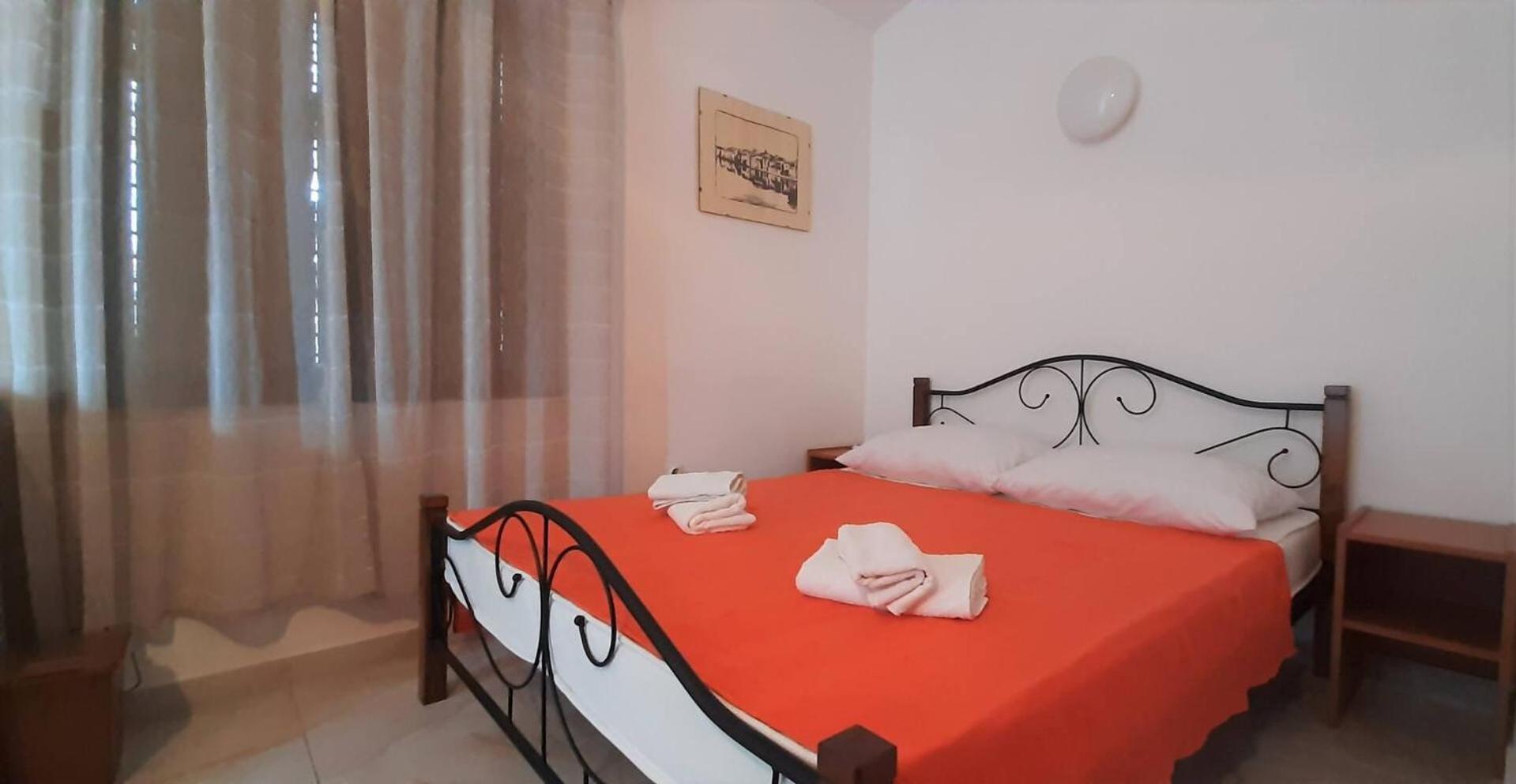 Guest House Helena Close To Beach Đảo Krk Ngoại thất bức ảnh