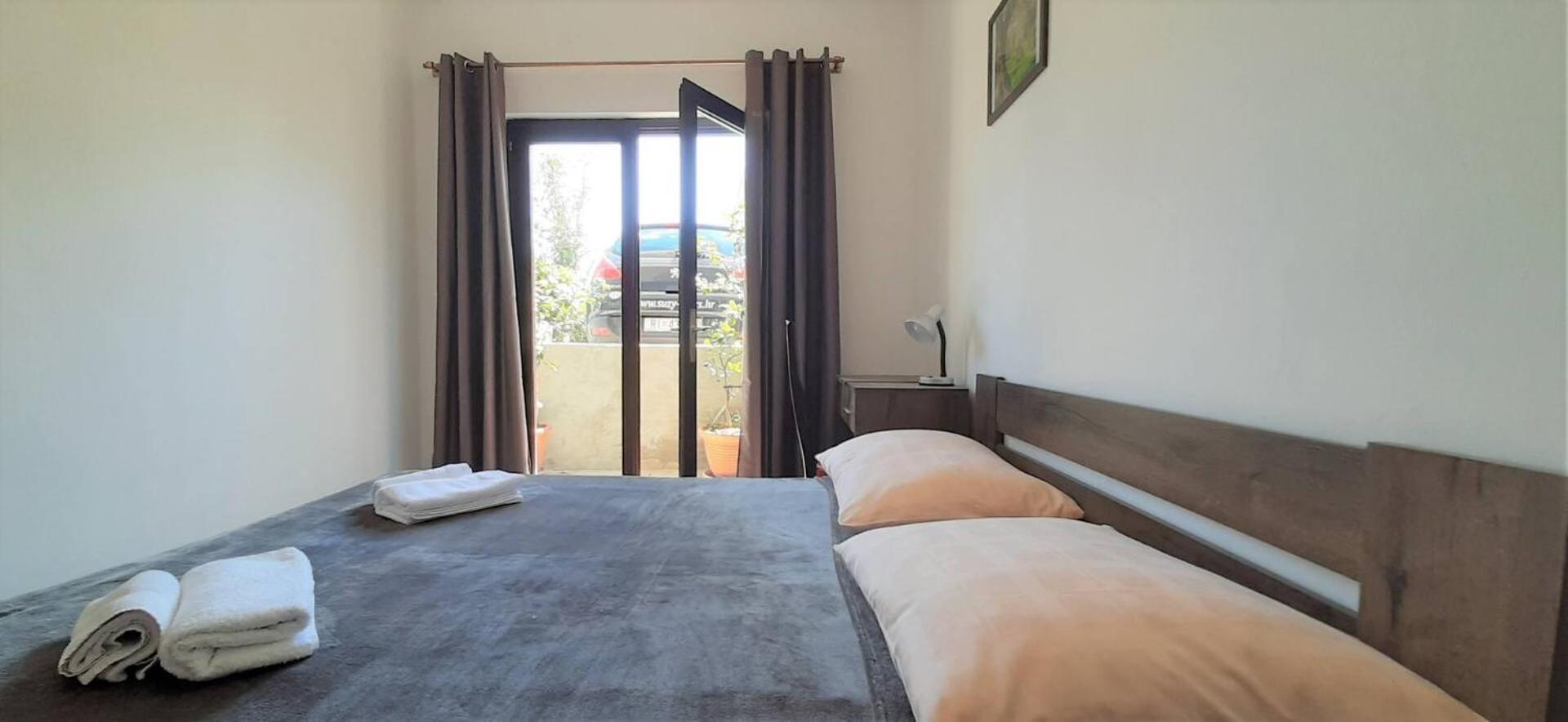 Guest House Helena Close To Beach Đảo Krk Ngoại thất bức ảnh